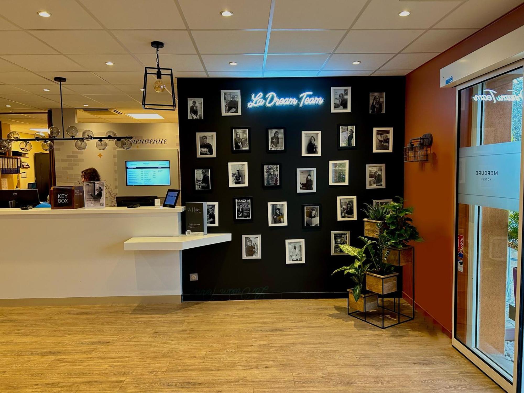 Mercure Lyon Est Chaponnay Exteriér fotografie